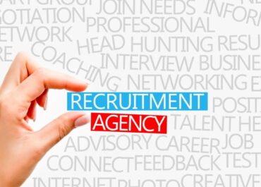 The Disadvantages of Using a Real Estate Recruitment Agency