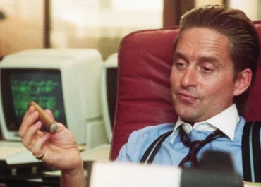 Pro‑Agent vs Pro‑Shareholder: Why Incentive Alignment Is Becoming The Real Brokerage Divide